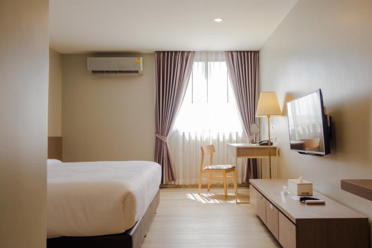The Rise Suites Hotel, Chiang Mai - Sha Extra Plus Ngoại thất bức ảnh
