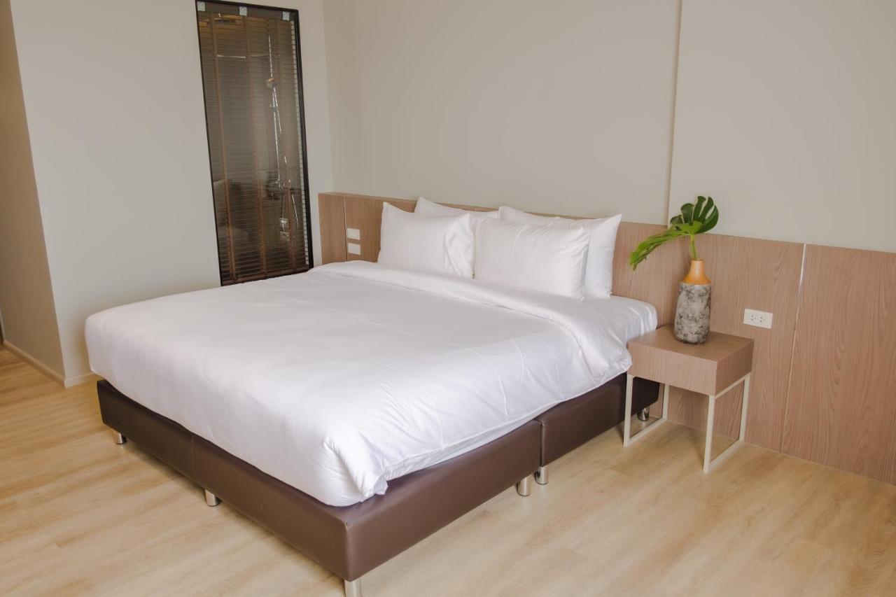 The Rise Suites Hotel, Chiang Mai - Sha Extra Plus Ngoại thất bức ảnh