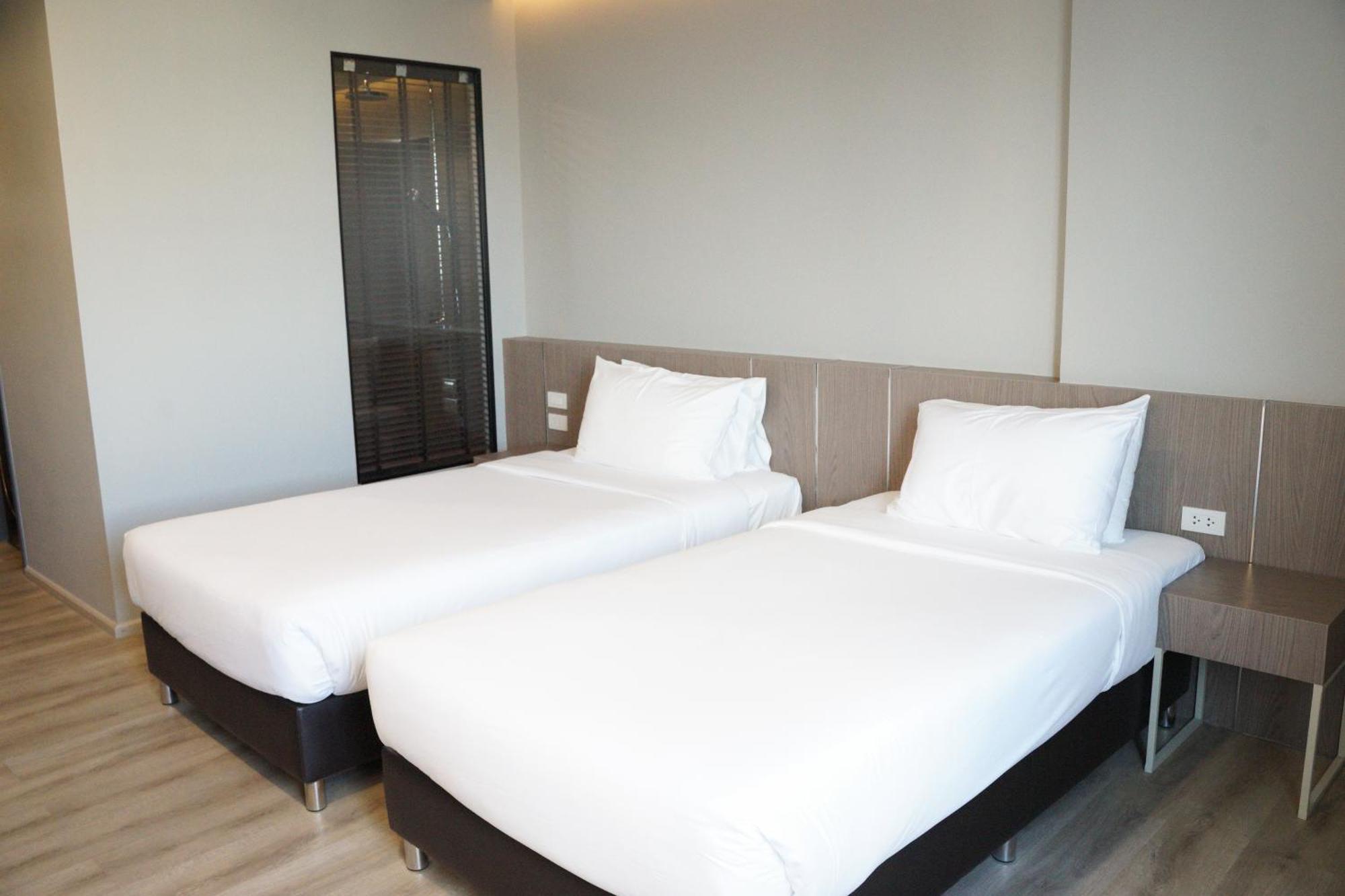 The Rise Suites Hotel, Chiang Mai - Sha Extra Plus Ngoại thất bức ảnh