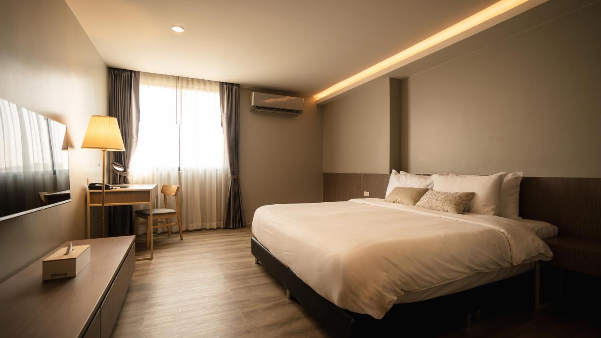 The Rise Suites Hotel, Chiang Mai - Sha Extra Plus Ngoại thất bức ảnh